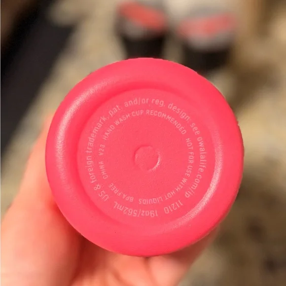 Owala 19 oz. FreeSip Water Bottle - Picture 2 of 4